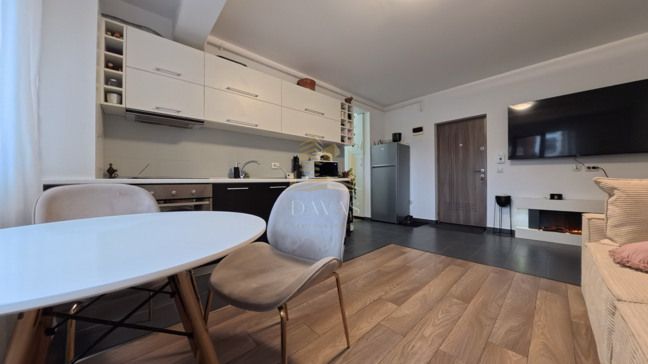 Apartament de 3 camere semidecomandat cu grădina | Florești 