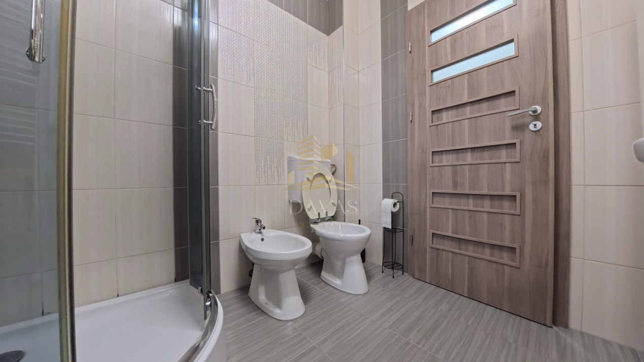 Apartament de 3 camere semidecomandat cu grădina | Florești 