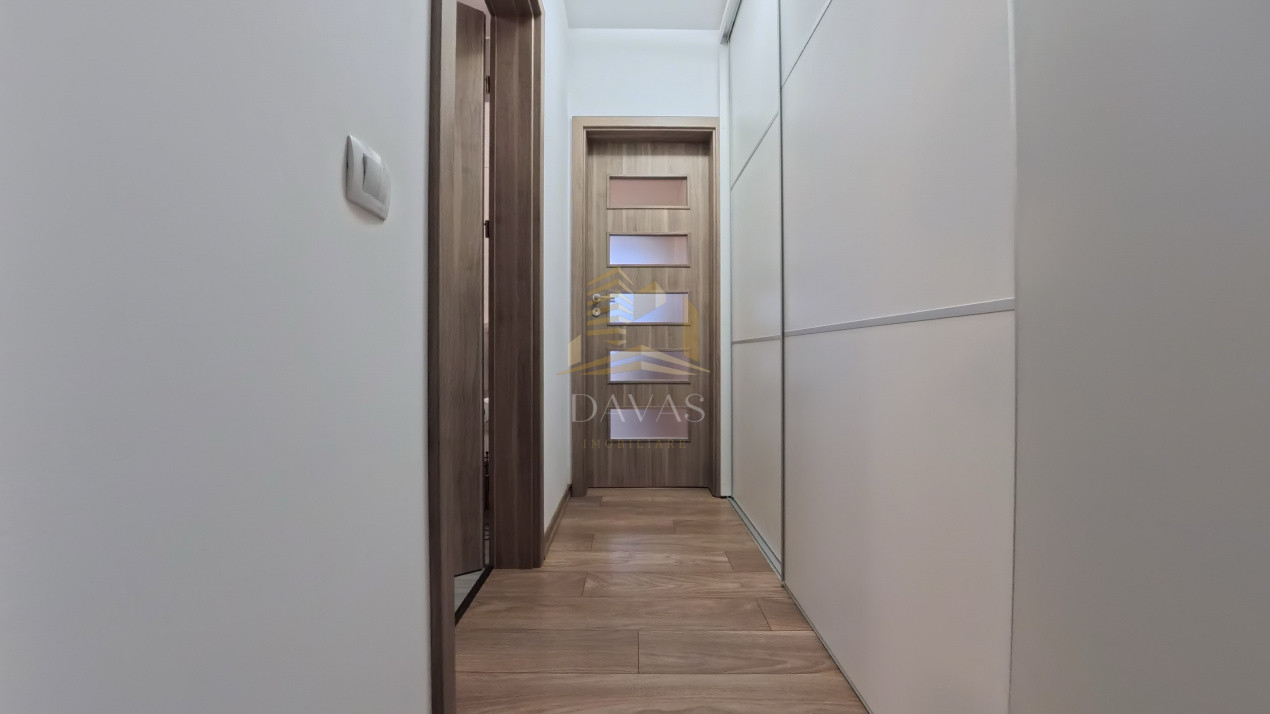 Apartament de 3 camere semidecomandat cu grădina | Florești 