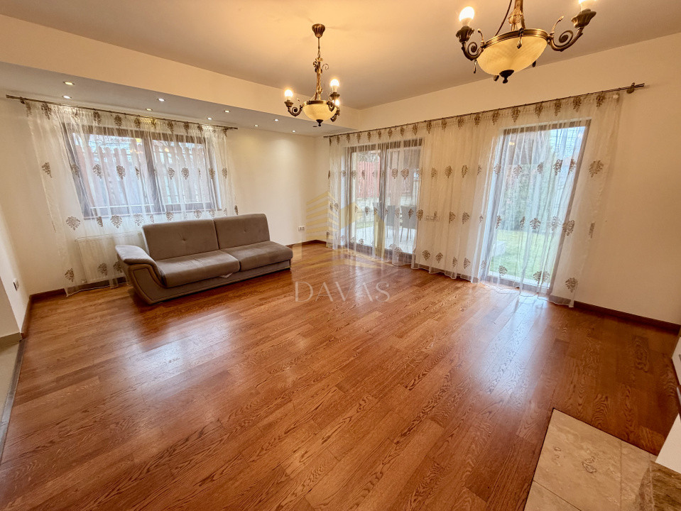 Casa individuala de inchiriat | Europa | Deschidere la 2 strazi