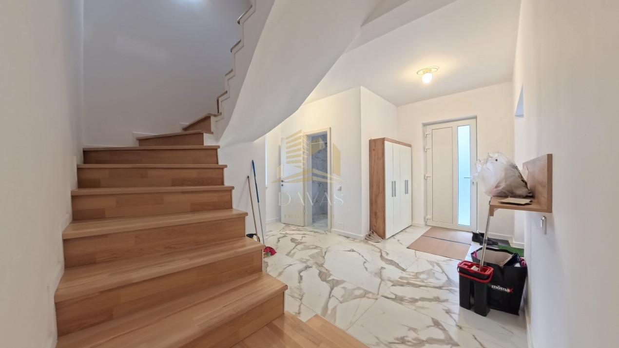 Duplex de inchiriat | 4 camere | Iris | Predare la cheie - Prima inchiriere