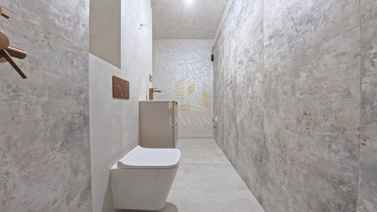 Apartament de 3 camere semidecomandat | Elite Junior