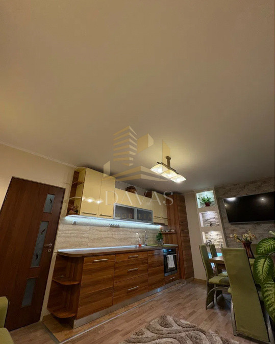 Apartament 3 camere semidecomandat + Parcare inclusă | Aurel Vlaicu