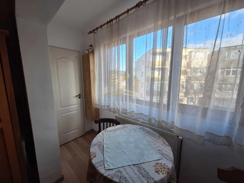 Garsoniera | etaj intermediar + balcon | Centrala proprie | Marasti