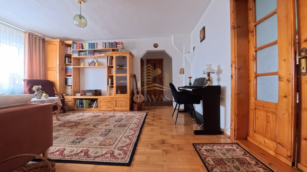 Apartament de 4 camere Calea Floresti | Manastur