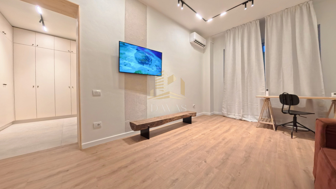 Apartament de 2 camere semidecomandat | Gruia 