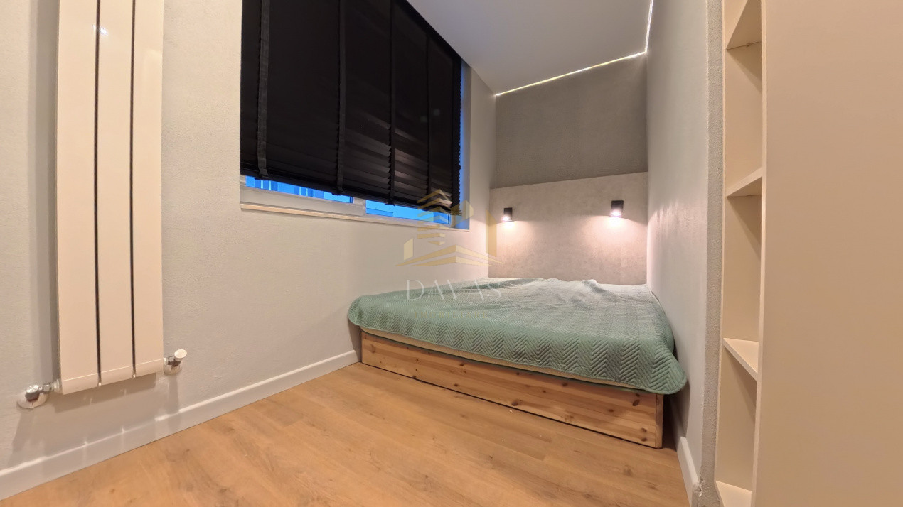 Apartament de 2 camere semidecomandat | Gruia 