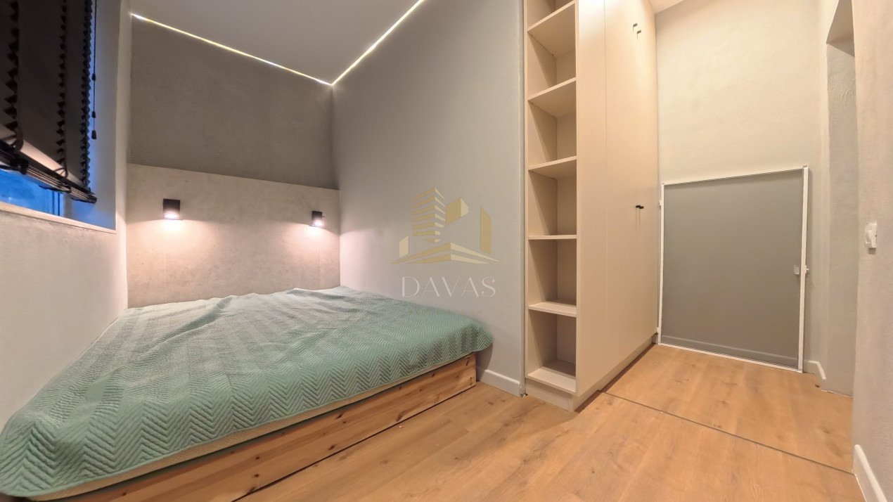 Apartament de 2 camere semidecomandat | Gruia 