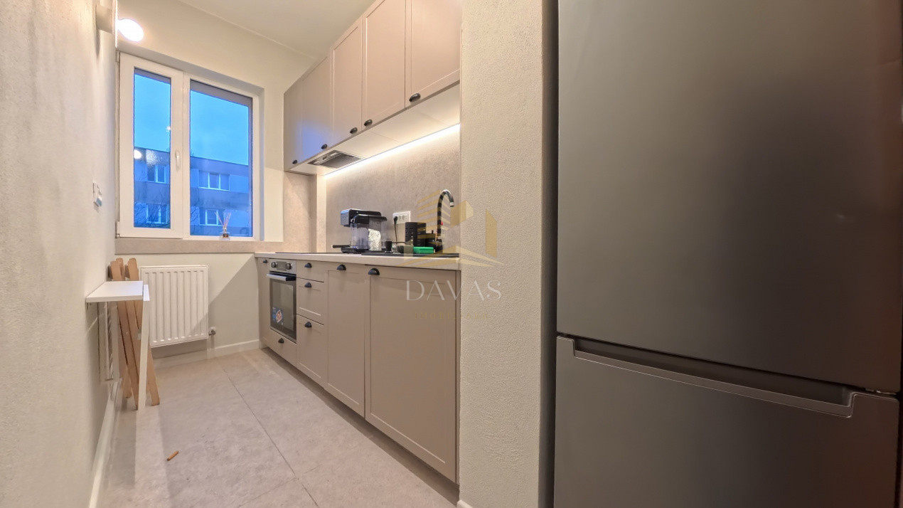 Apartament de 2 camere semidecomandat | Gruia 