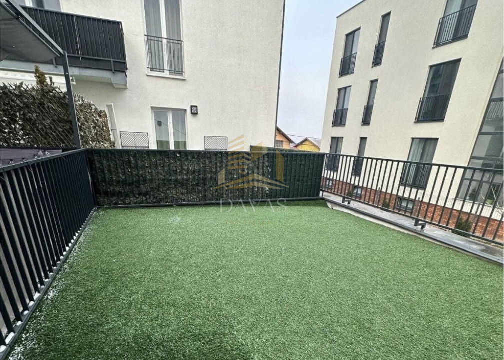 Apartament de 2 camere semidecomandat cu terasa | Eugen Ionescu 