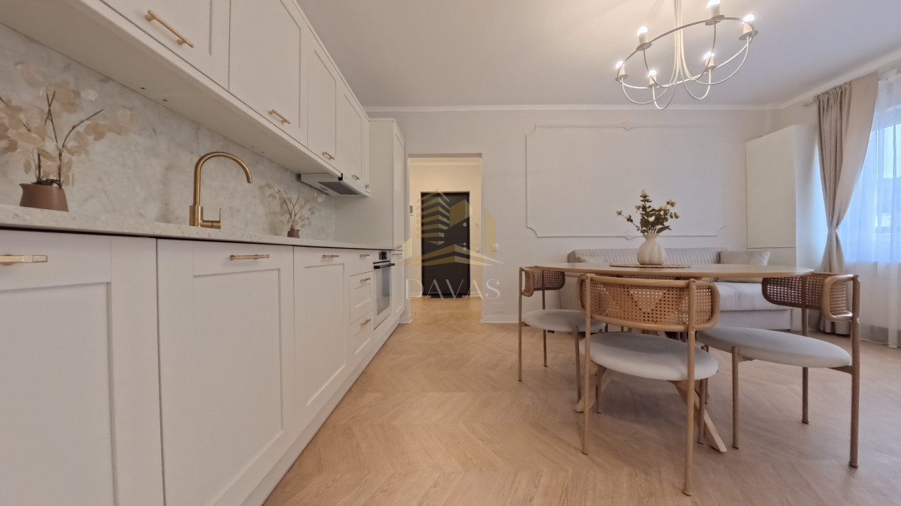 Apartament de 3 camere, compartimentare semidecomandata | Floresti 