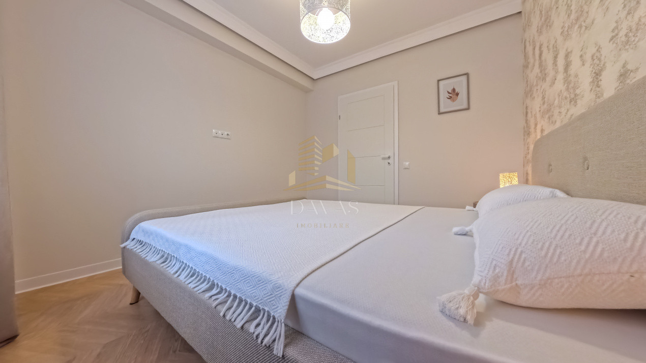 Apartament de 3 camere, compartimentare semidecomandata | Floresti 