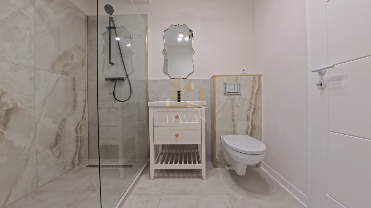 Apartament de 3 camere, compartimentare semidecomandata | Floresti 