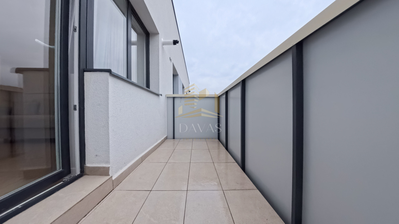 Apartament de 3 camere, compartimentare semidecomandata | Floresti 