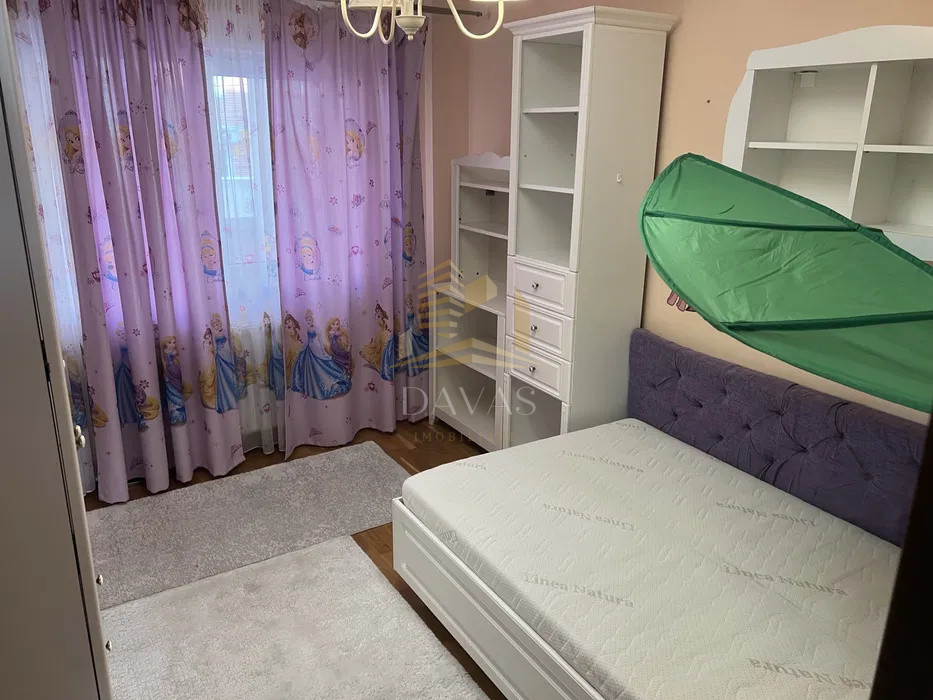 Apartament 4 camere decomandat | The office 