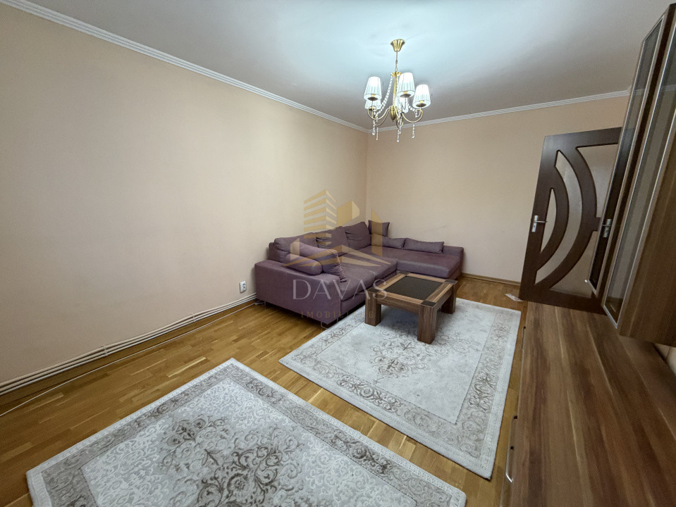 Apartament 4 camere decomandat | The office 