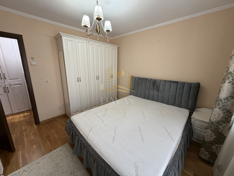Apartament 4 camere decomandat | The office 