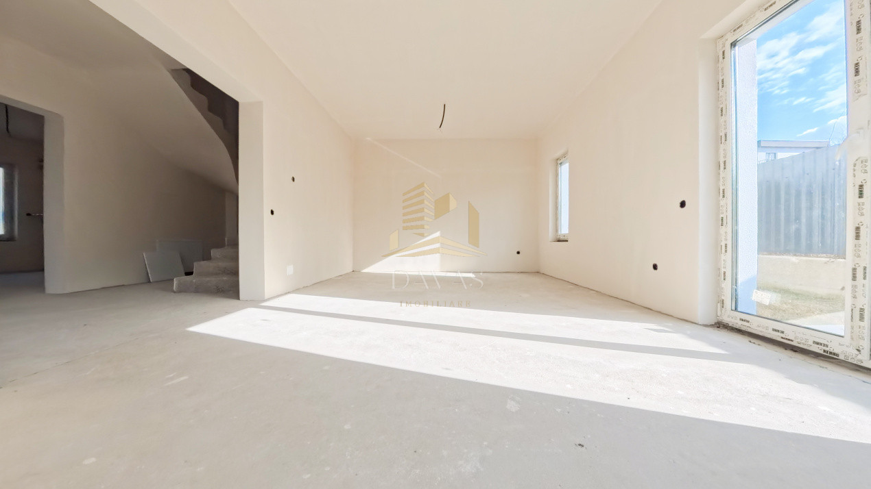 Casa Triplex de vânzare | Florești - Urusagului