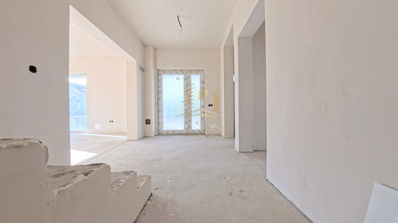 Casa Triplex de vânzare | Florești - Urusagului