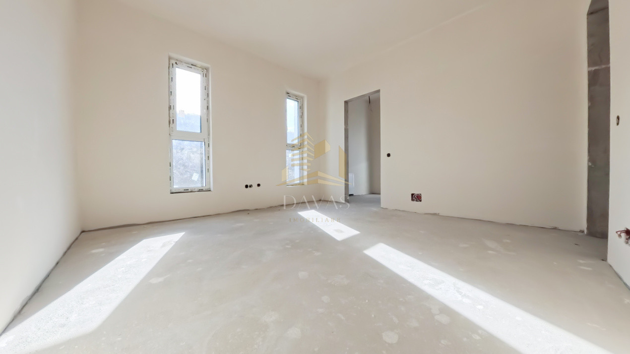 Casa Triplex de vânzare | Florești - Urusagului