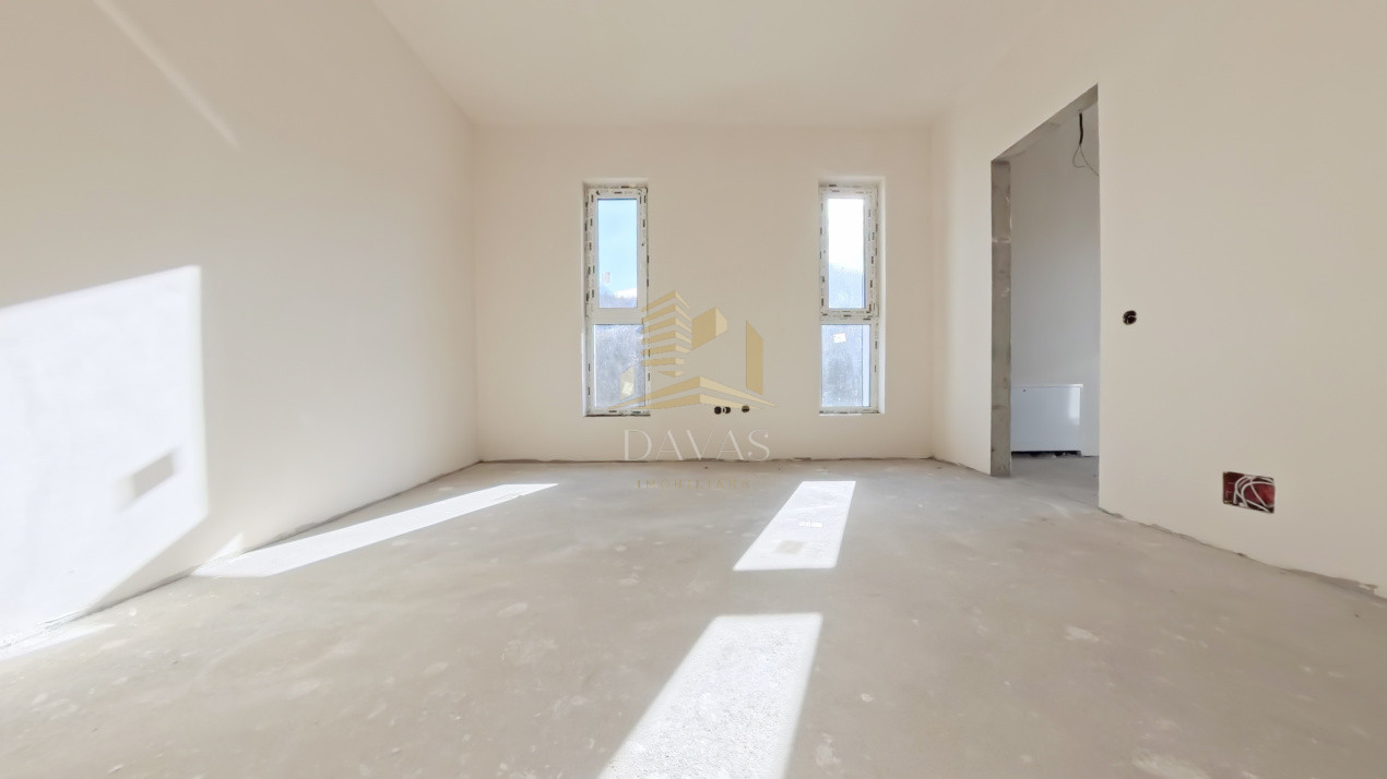 Casa Triplex de vânzare | Florești - Urusagului