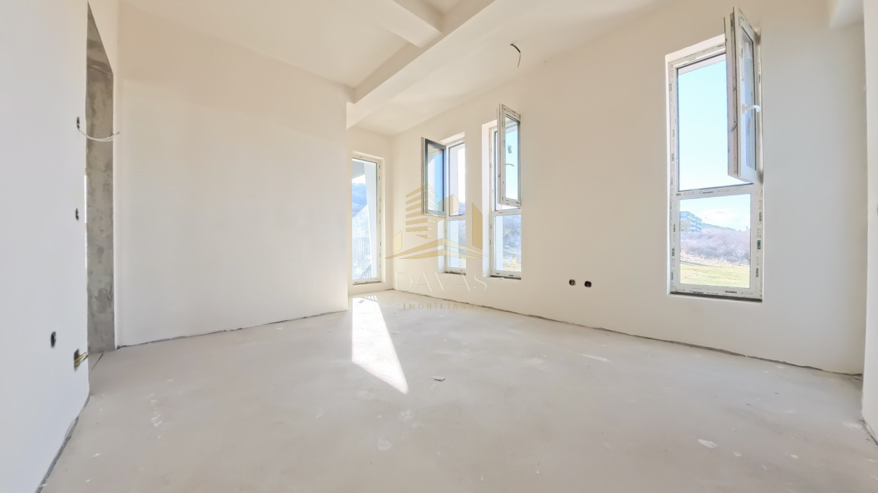 Casa Triplex de vânzare | Florești - Urusagului