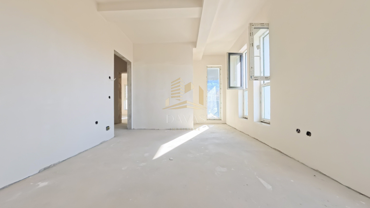 Casa Triplex de vânzare | Florești - Urusagului