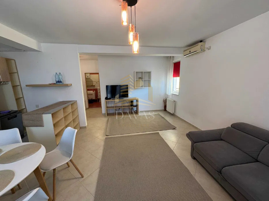 Apartament 2 camere semidecomandat + Parcare inclusă in preț | Buna Ziua