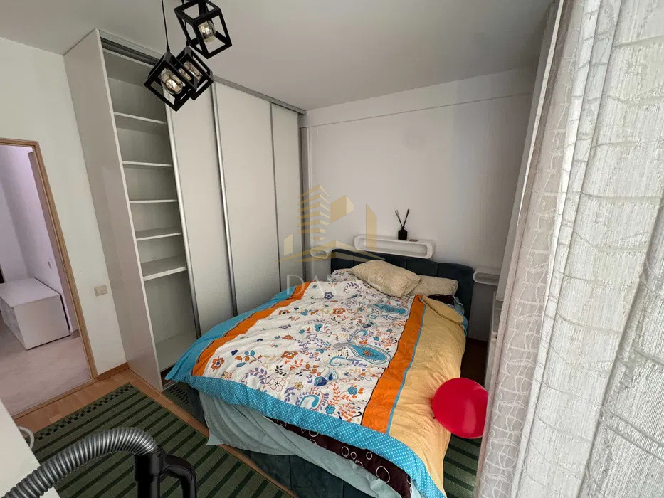 Apartament 2 camere semidecomandat + Parcare inclusă in preț | Buna Ziua