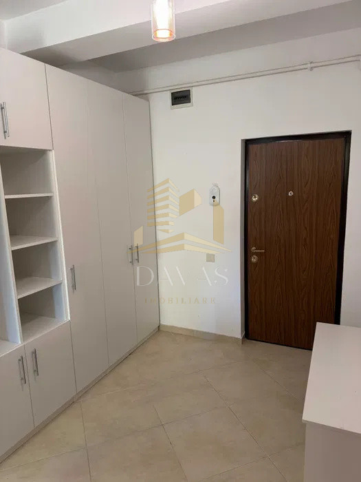 Apartament 2 camere semidecomandat + Parcare inclusă in preț | Buna Ziua