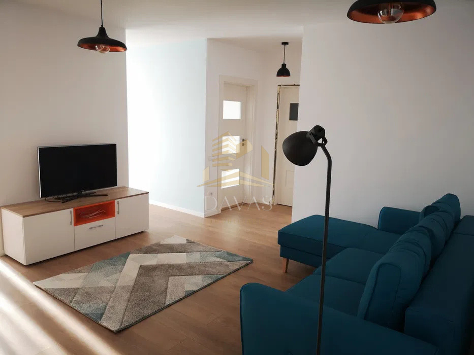 Apartament 2 camere semidecomandat + Parcare inclusă in preț | Scala Center