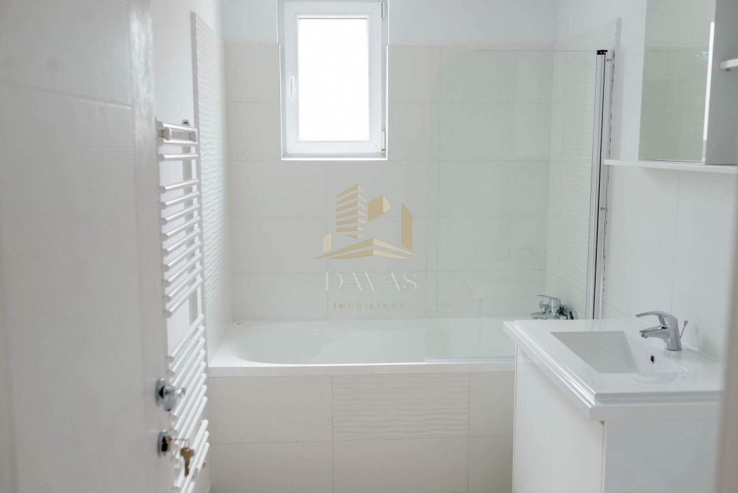 Apartament 2 camere semidecomandat + Parcare inclusă in preț | Manastur