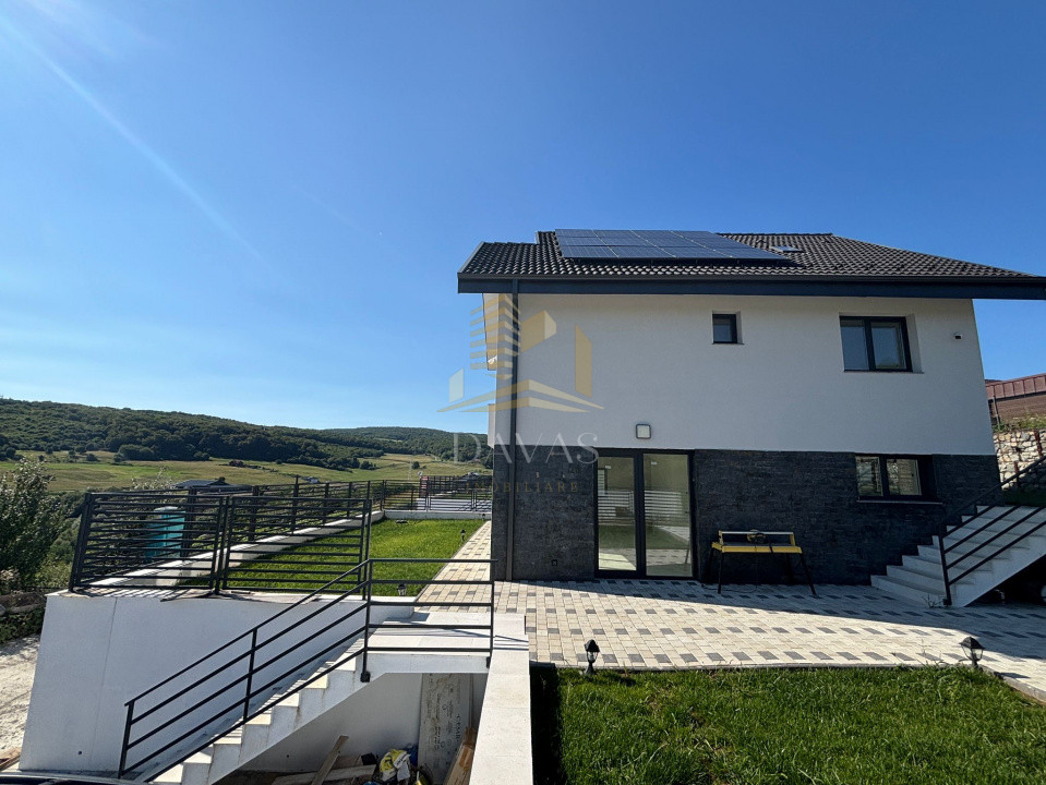 Casa de vanzare semifinisat | Popesti | Garaj