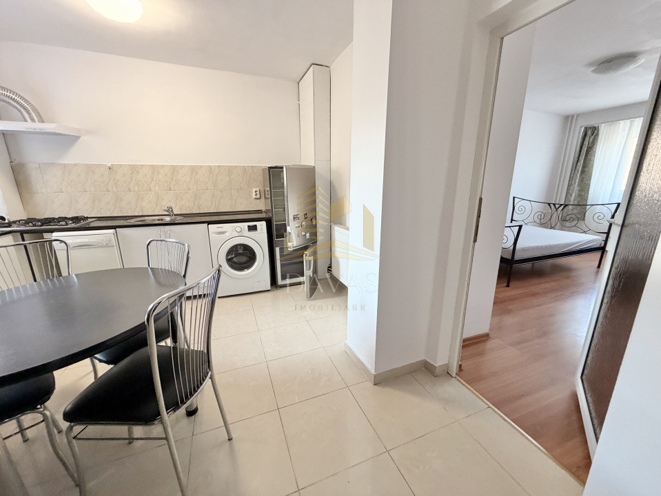 Apartament cu 3 camere decomandate |Iulius Mall- FSEGA |parcare 