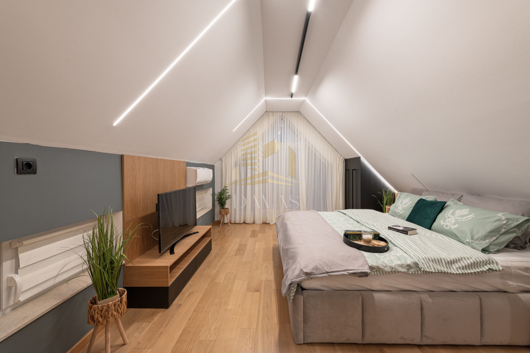 Duplex de închiriat cu 5 camere | Buna Ziua