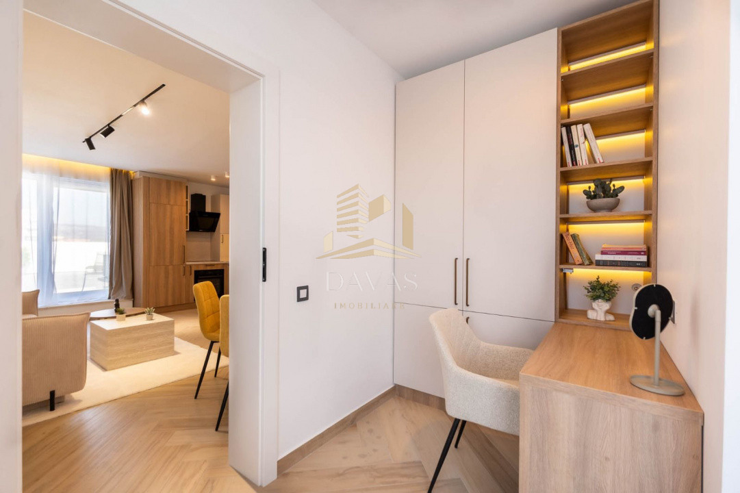 Penthouse ultrafinisat de închiriat + Terasa 250mp | Jacuzzi | Iulius Mall