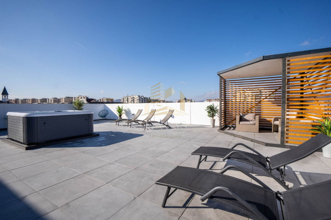 Penthouse ultrafinisat de închiriat + Terasa 250mp | Jacuzzi | Iulius Mall
