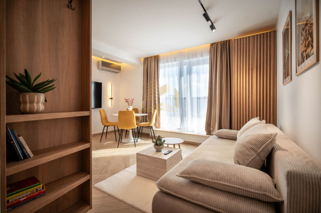 Penthouse ultrafinisat de închiriat + Terasa 150mp | Jacuzzi | Iulius Mall