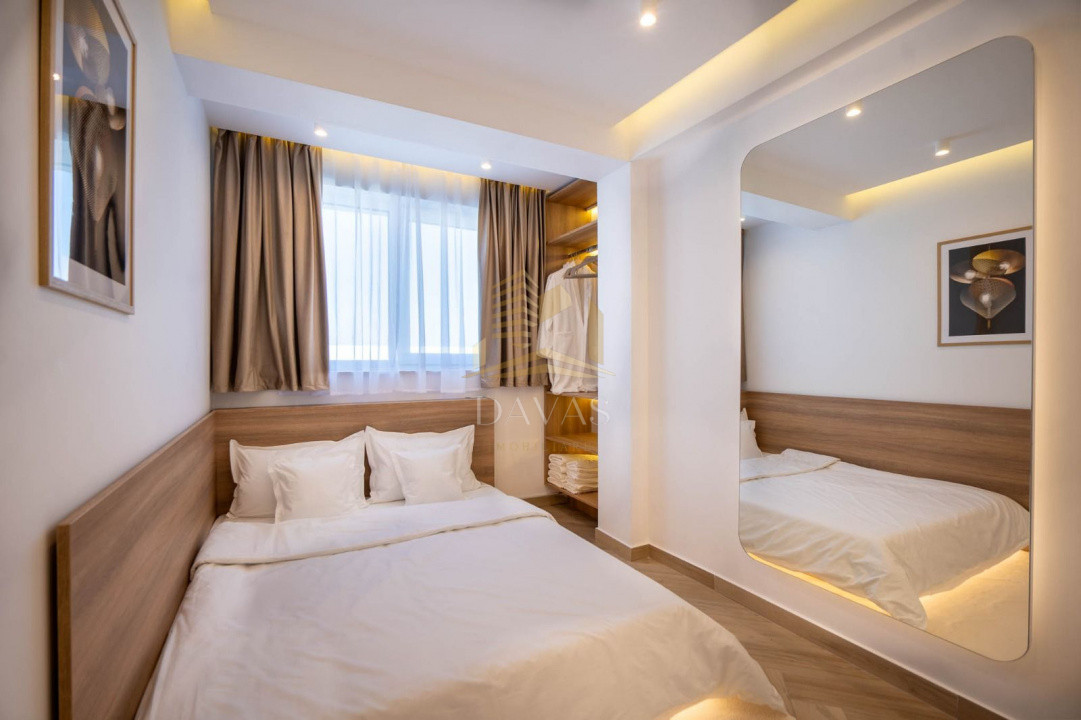 Penthouse ultrafinisat de închiriat + Terasa 150mp | Jacuzzi | Iulius Mall