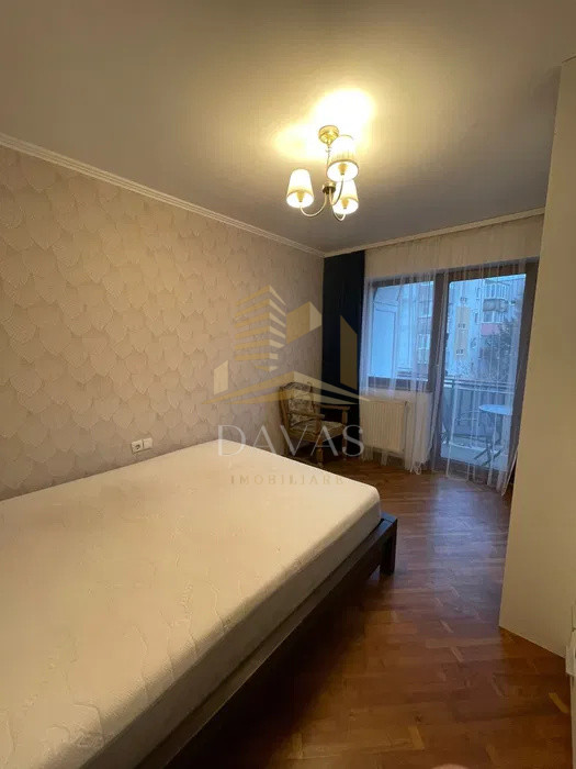 Apartament 3 camere semidecomandat + Parcare inclusă | Expo Transilvania