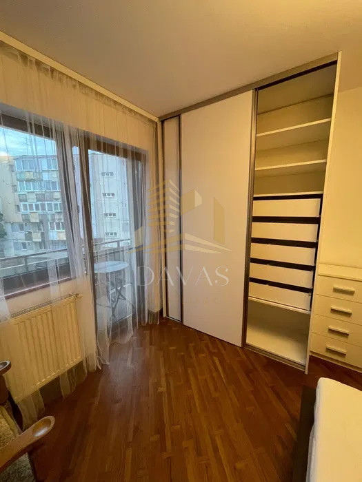 Apartament 3 camere semidecomandat + Parcare inclusă | Expo Transilvania