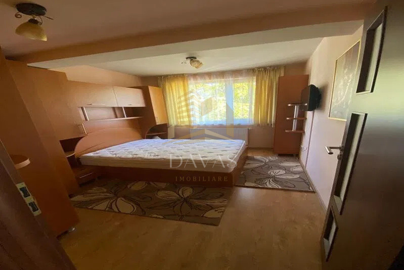 Apartament 3 camere decomandat + Parcare inclusă in preț | Marasti