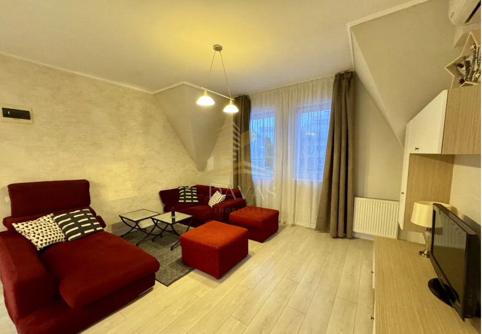 Apartament 3 camere in vila semidecomandat | Parcare inclusă |Andrei Mureșanu 