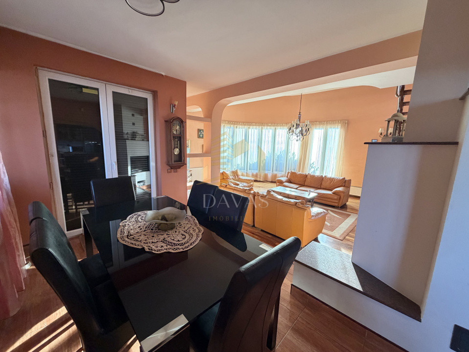 Casă individuala elegantă cu grădină superbă – perfectă pentru relaxare