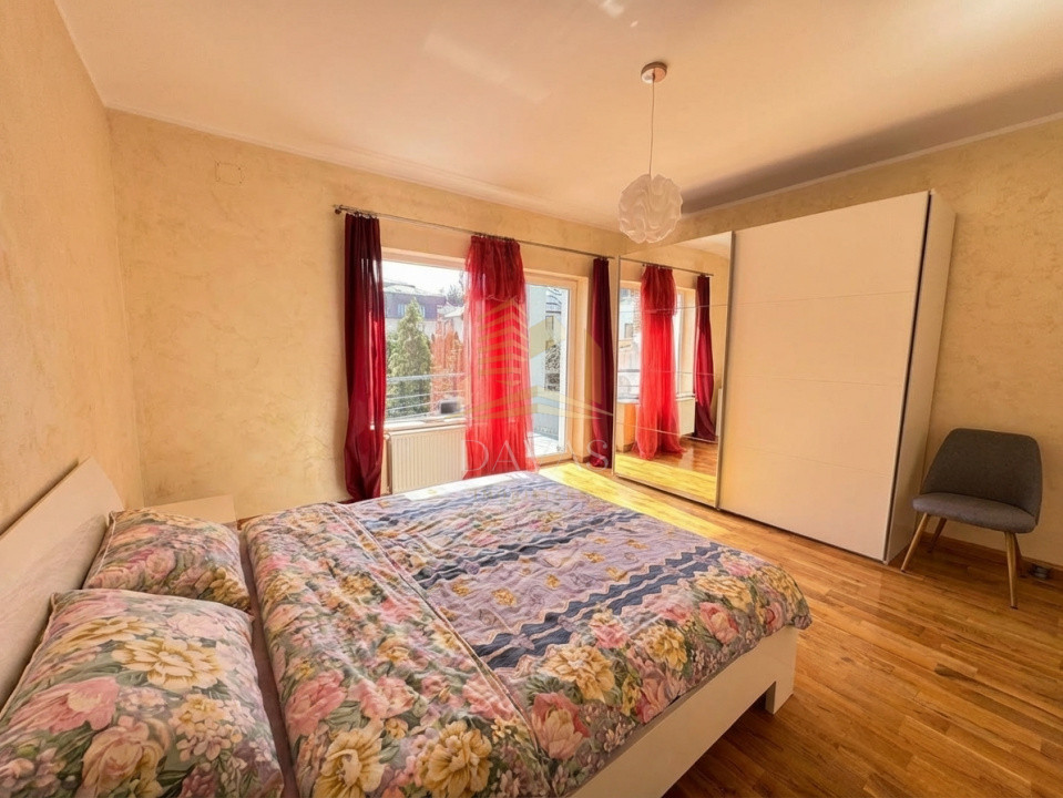 Vilā individuală 7 camere | 320mp | 740mp teren + Garaj inclus in preț | Zorilor