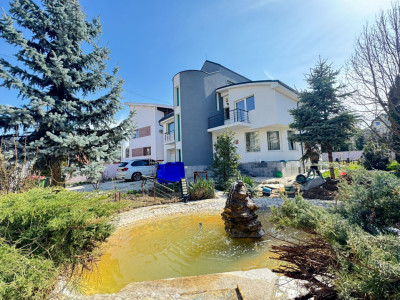 Vilā individuală 7 camere | 320mp | 740mp teren + Garaj inclus in preț | Zorilor