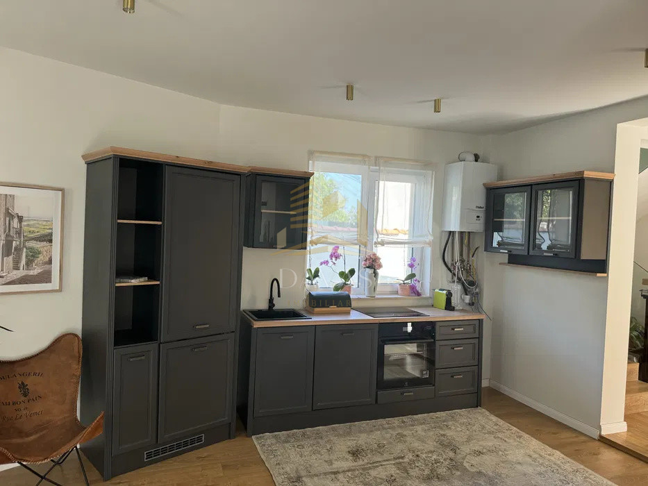 Casa individuală 110mp |300 mp teren | Andrei Mureșanu | Parcare inclusă in preț