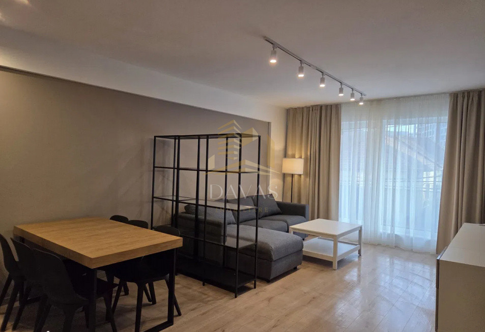 Apartament 2 camere semidecomandat + parcare subterana inclusă | Platinia