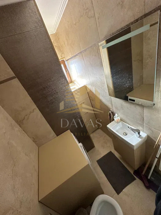 Apartament 3 camere decomandat + 2 locuri de parcare incluse in preț | Zorilor