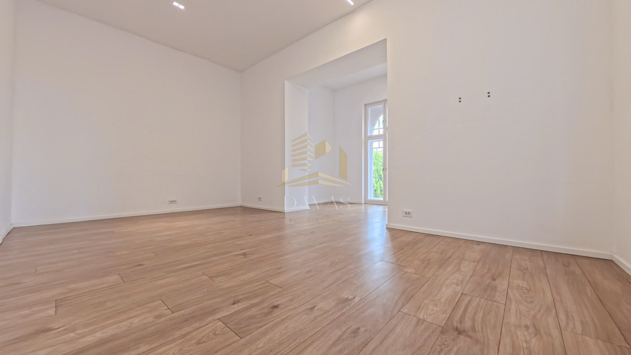 Spatiul comercial de închiriat | Andrei Muresanu